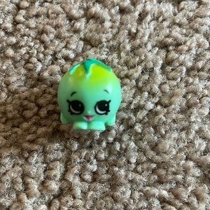 SHOPKINS! Cherie Tomatoe!
